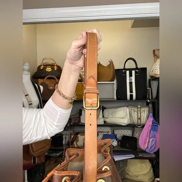 Vintage Etro Paisley Bucket Bag | Made in Italy | Leather Trim Large Drawstring - Picture 9 of 14